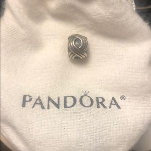 Pandora charm - VINTAGE/RETIRED